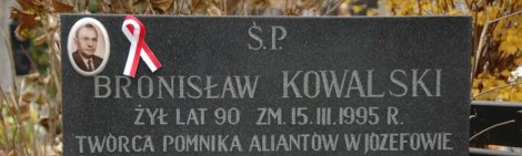 Akcja "Wstążka 2012" na cmentarzu w Józefowie